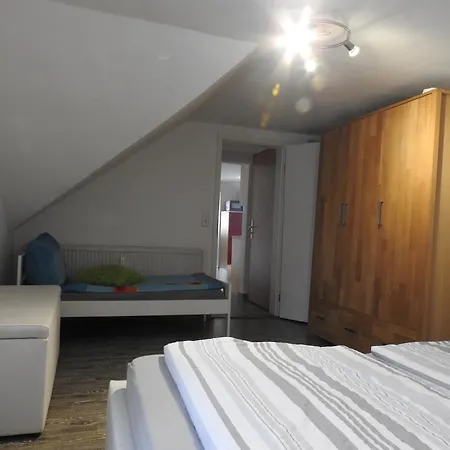 Am Hauptplatz Apartment Pirna