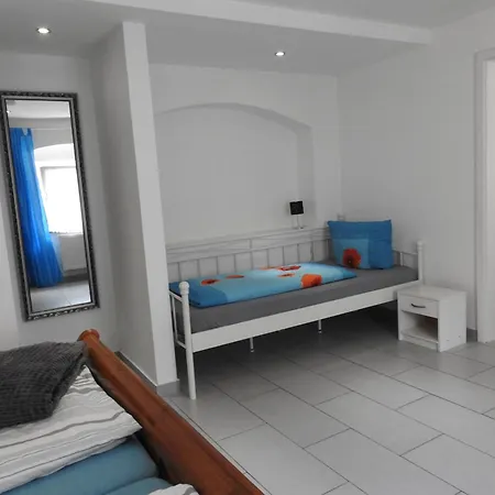 Am Hauptplatz Apartment Pirna