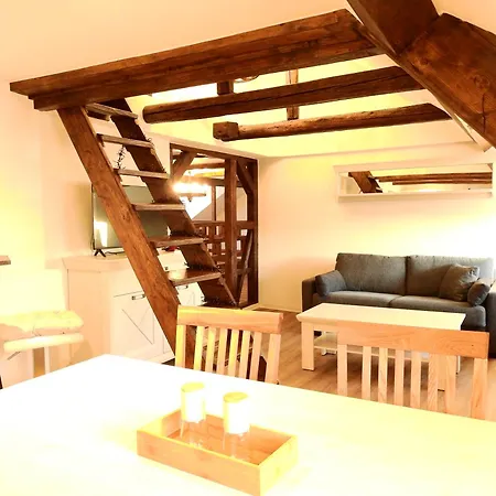 Am Hauptplatz Apartment Pirna